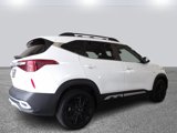 Used 2022 Kia Seltos Nightfall Edition image 4