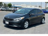 Used 2017 Kia Forte LX image 2