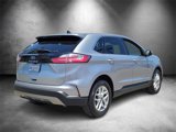 Used 2022 Ford Edge SEL w/ Convenience Package image 3