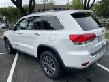 Used 2017 Jeep Grand Cherokee Limited w/ Luxury Group II image 4