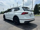 Used 2022 Volkswagen Tiguan SE R-Line image 5