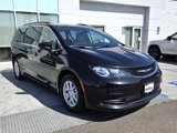 Certified 2021 Chrysler Voyager Lxi image 6
