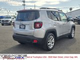 Used 2017 Jeep Renegade Latitude image 3