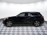 Used 2016 Mercedes-Benz GLC 300 4MATIC image 2