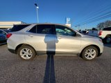 Used 2020 Chevrolet Equinox LT image 2