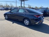 New 2025 Hyundai Elantra SE image 4