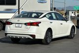 Used 2023 Nissan Altima 2.5 SV image 4