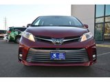 Used 2018 Toyota Sienna XLE Premium image 4