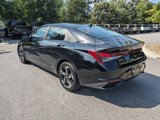 Used 2023 Hyundai Elantra SEL w/ Convenience Package image 4