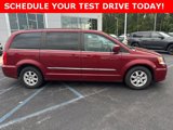 Used 2013 Chrysler Town & Country Touring image 2