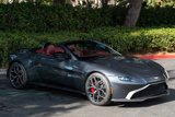 Used 2021 Aston Martin V8 Vantage Roadster image 2