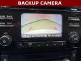 Used 2015 Nissan Rogue SV image 2