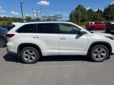 Used 2017 Toyota Highlander Limited image 4