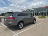 Used 2016 Kia Sorento LX image 6