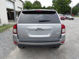 Used 2017 Jeep Compass Latitude image 4