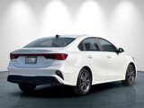 Used 2022 Kia Forte LXS image 4