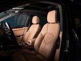 Used 2025 Porsche Macan Turbo image 4