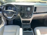 Used 2019 Toyota Sienna XLE image 5