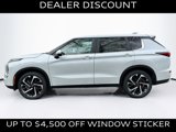 New 2024 Mitsubishi Outlander SE image 4
