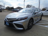 Used 2021 Toyota Camry SE image 3