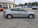 Used 2017 Hyundai Elantra SE image 4