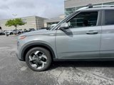 Used 2022 Hyundai Venue SEL image 2