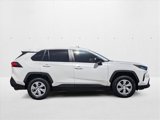 Used 2022 Toyota RAV4 LE image 4