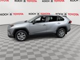 Used 2022 Toyota RAV4 LE image 5
