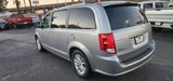 Used 2018 Dodge Grand Caravan SXT image 3