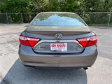 Used 2015 Toyota Camry SE image 4