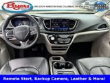 Used 2023 Chrysler Pacifica Touring-L image 2