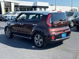 Used 2017 Kia Soul + image 3