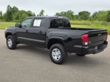 Used 2022 Toyota Tacoma SR image 6