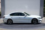 Certified 2022 BMW 330e w/ Convenience Package image 3