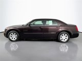 Used 2005 Chrysler 300 Touring image 3