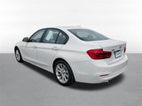 Used 2018 BMW 320i xDrive Sedan w/ Premium Package image 5