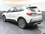 Used 2020 Ford Escape Titanium image 3