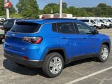 Used 2022 Jeep Compass Latitude image 2