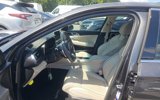 Used 2019 Genesis G70 3.3T Advanced image 4