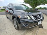 Used 2019 Nissan Pathfinder SL image 3