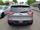 Used 2017 Jeep Cherokee Latitude w/ Cold Weather Group image 4
