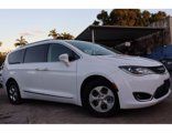 Used 2017 Chrysler Pacifica Touring-L Plus image 2
