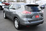 Used 2016 Nissan Rogue SV w/ SV Premium Package image 3