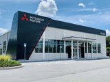 Used 2020 Mitsubishi Outlander SE image 3