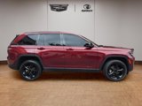 Used 2022 Jeep Grand Cherokee Altitude image 4