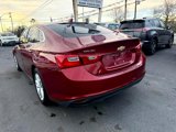 Used 2017 Chevrolet Malibu LT image 2