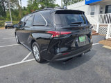 Used 2022 Toyota Sienna XLE Woodland Edition image 4