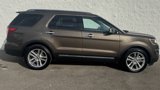 Used 2016 Ford Explorer Limited image 2