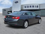 Used 2017 Chevrolet Malibu LT image 3