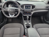 Used 2018 Hyundai Ioniq Plug-In Hybrid image 4